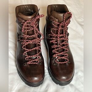 ARMOND Men's Brown Leather Hiking Boots